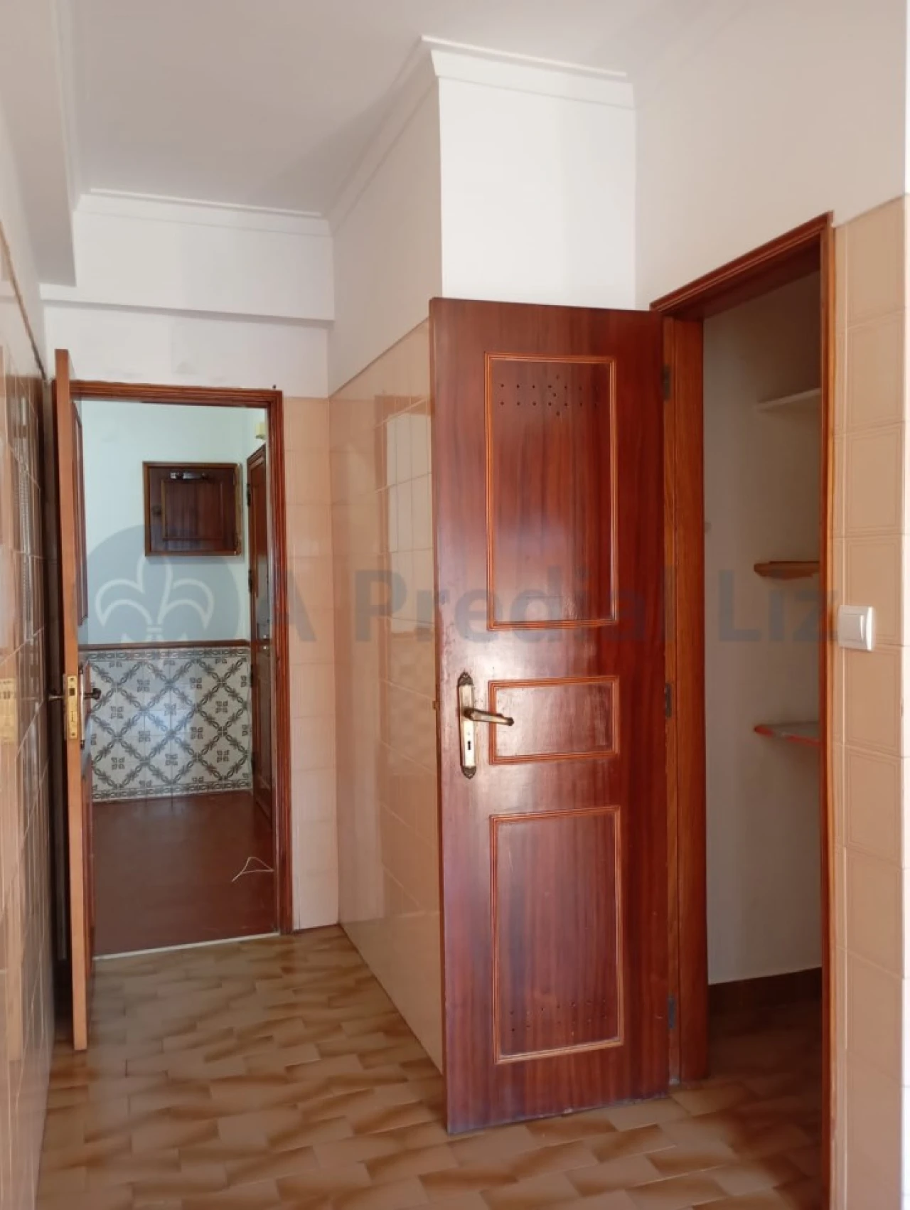 Apartamento T1 para Venda em Agualva e Mira-Sintra Foto 5