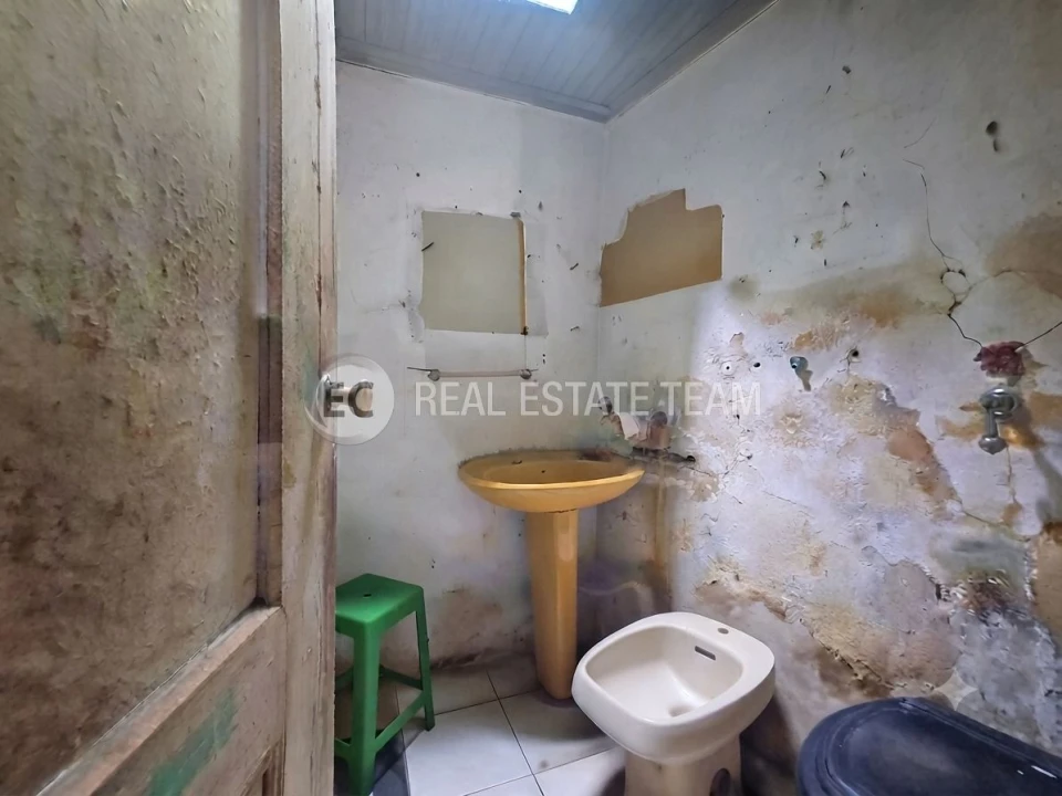 Moradia para Venda em Eixo e Eirol Foto 34