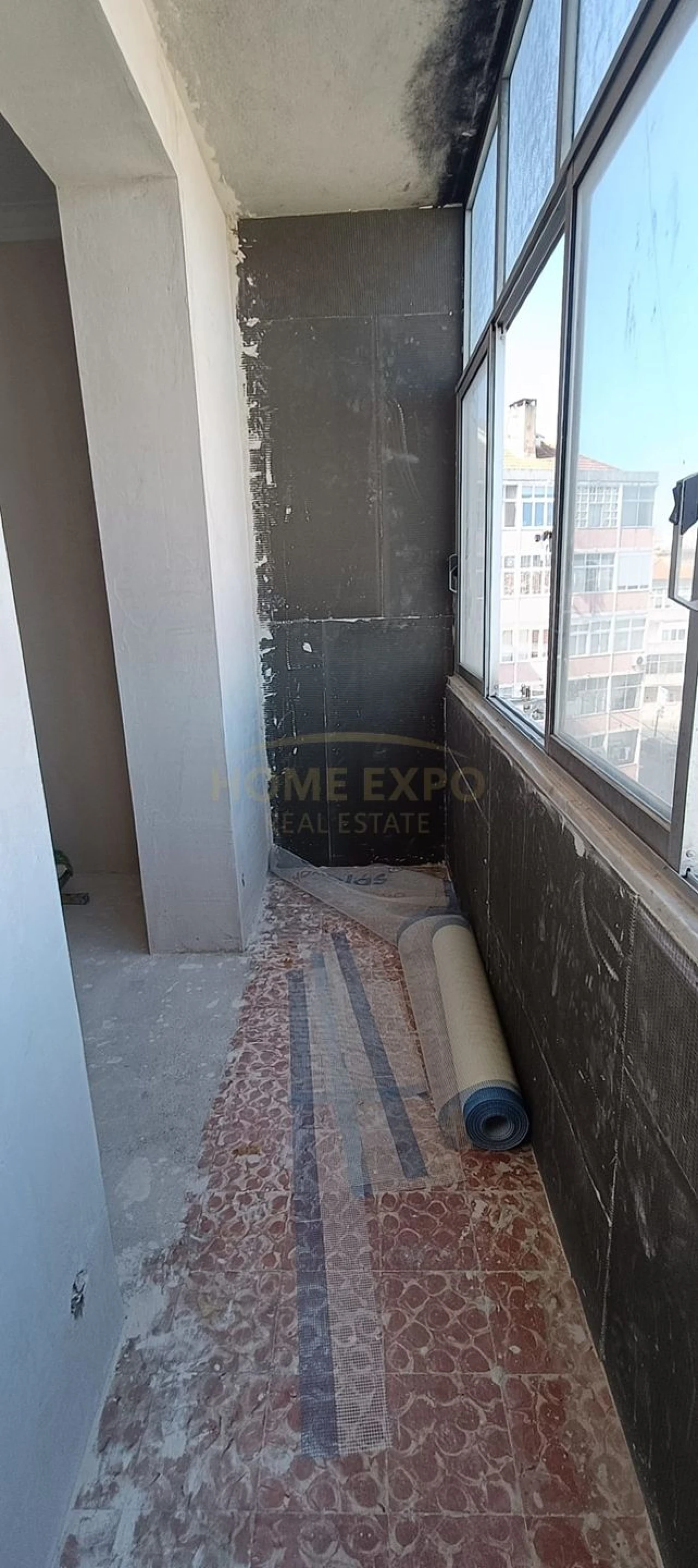 Apartamento T2 para Venda em Águas Livres Foto 9