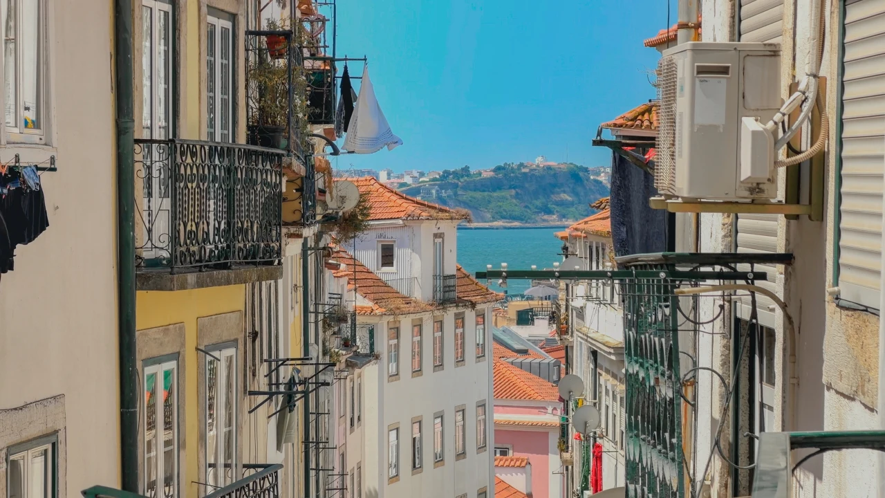 Apartamento T1 para Venda em Santa Maria Maior Foto 25