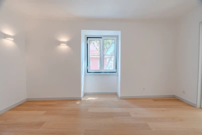 Apartamento T1 para Venda em Santa Maria Maior