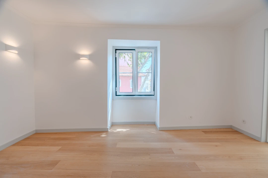 Apartamento T1 para Venda em Santa Maria Maior Foto 3