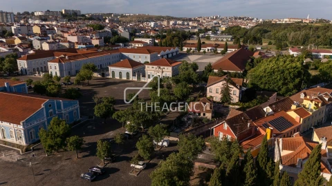 Moradia T4 para Venda em Agualva e Mira-Sintra