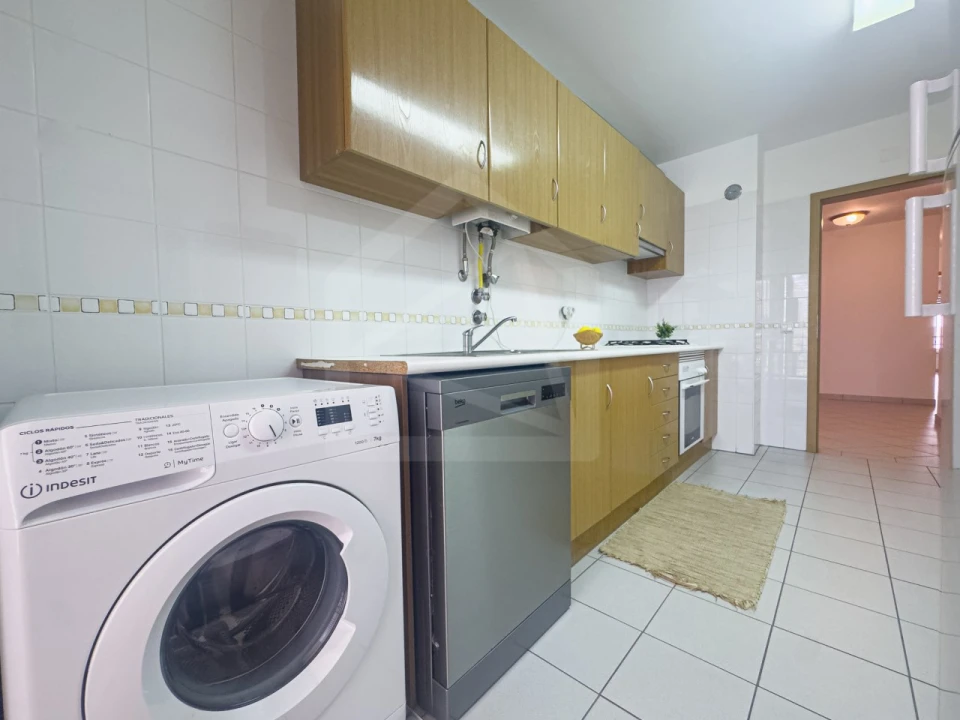Apartamento T3 para Venda em Portimão Foto 26