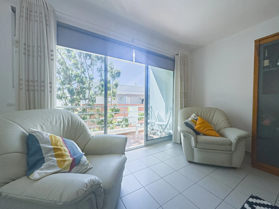 Apartamento T3 para Venda em Portimão Foto 4