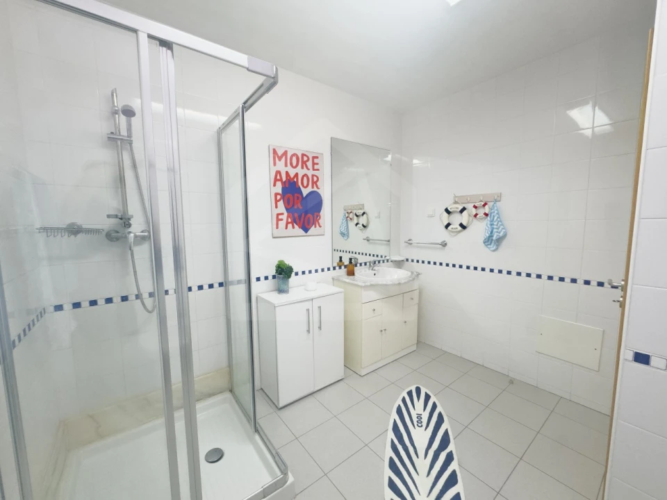 Apartamento T3 para Venda em Portimão Foto 53