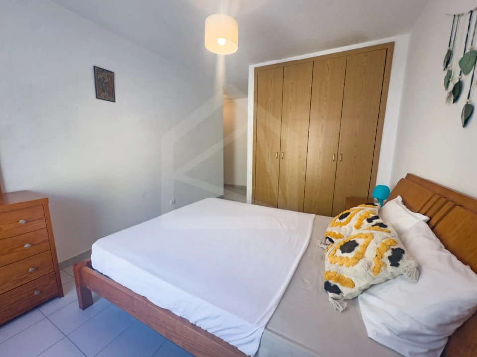 Apartamento T3 para Venda em Portimão Foto 48