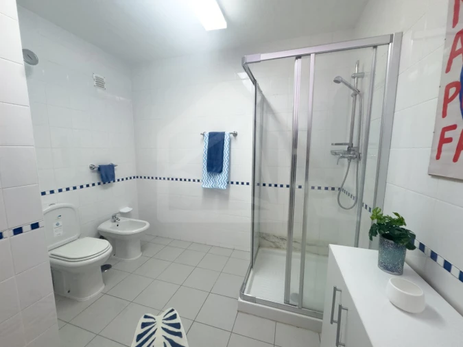 Apartamento T3 para Venda em Portimão Foto 56