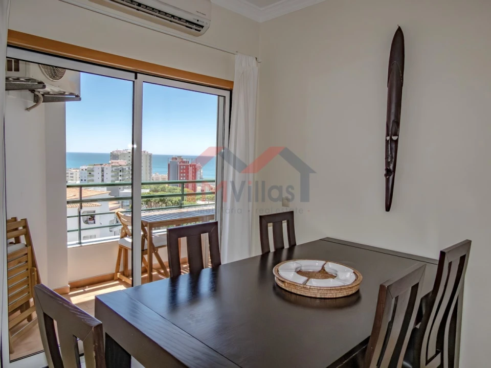 Apartamento T4 para Venda em Quarteira Foto 8