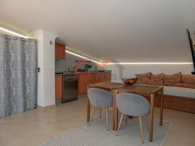 Apartamento T4 para Venda em Quarteira Foto 19