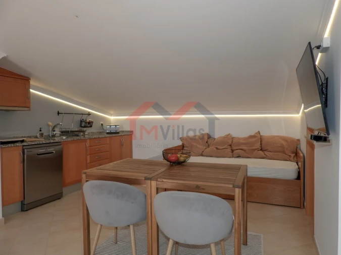 Apartamento T4 para Venda em Quarteira Foto 23