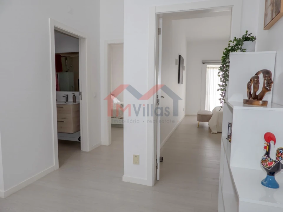 Moradia T4 para Venda em Albufeira e Olhos de Água Foto 21