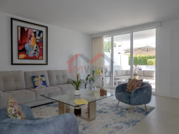 Moradia T4 para Venda em Albufeira e Olhos de Água