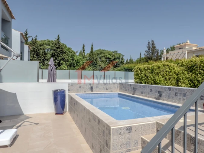 Moradia T4 para Venda em Albufeira e Olhos de Água Foto 30