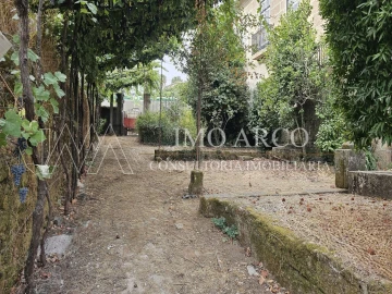 Quinta T5 para Venda em Arco de Baúlhe e Vila Nune