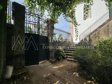 Quinta T5 para Venda em Arco de Baúlhe e Vila Nune