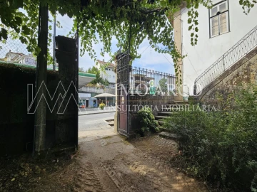 Quinta T5 para Venda em Arco de Baúlhe e Vila Nune