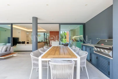 Moradia T4 para Venda em Loule (São Clemente)