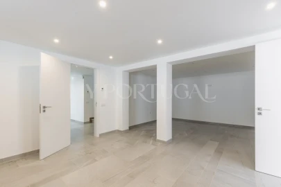 Moradia T4 para Venda em Loule (São Clemente)