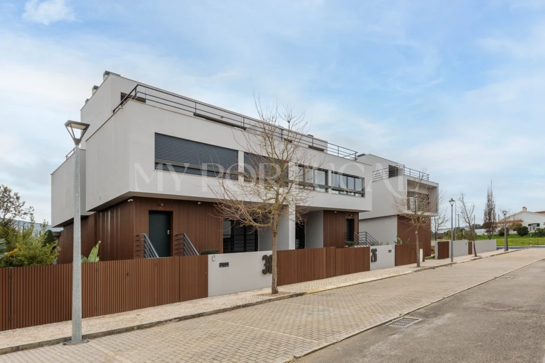 Moradia T4 para Venda em Alcochete Foto 35