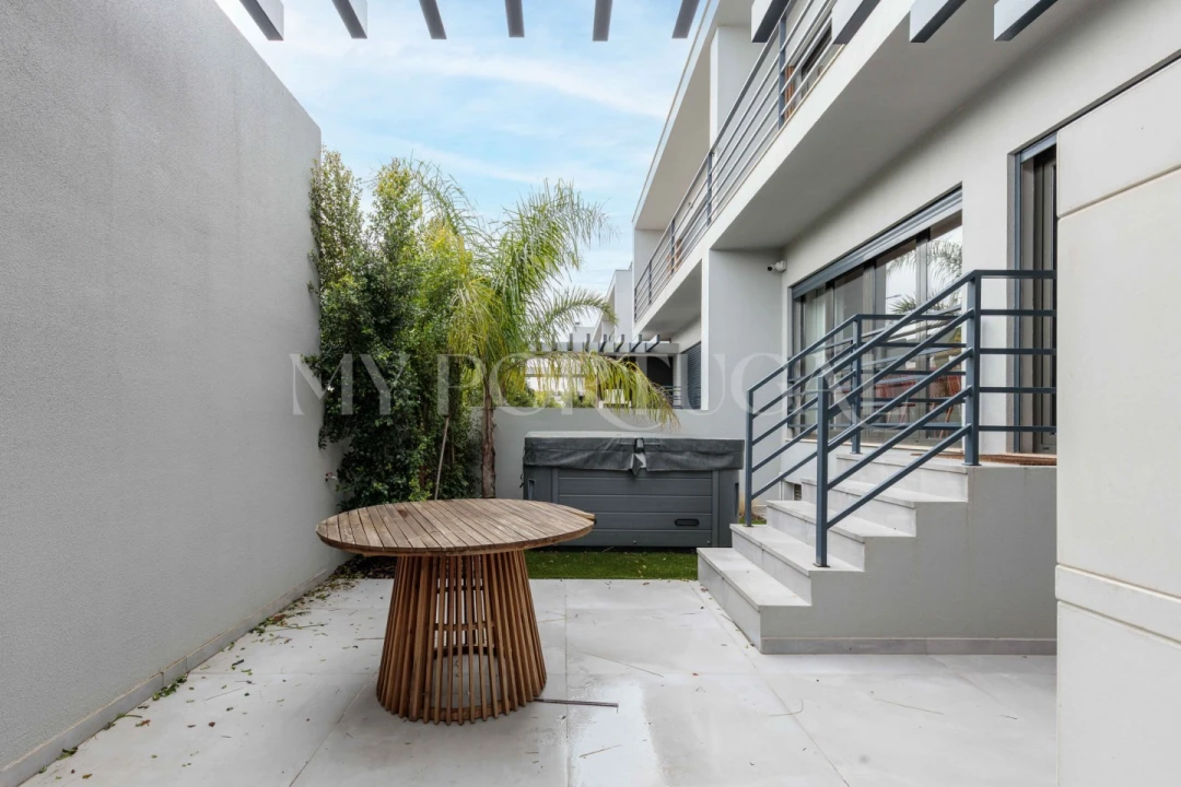Moradia T4 para Venda em Alcochete Foto 38