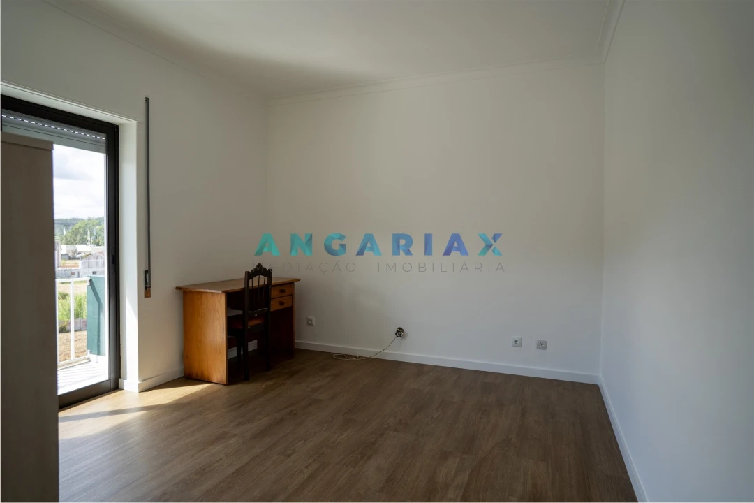 Apartamento T3 para Venda em Leiria, Pousos, Barreira e Cortes Foto 25