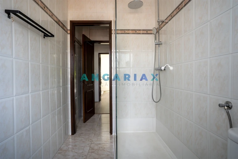 Apartamento T3 para Venda em Leiria, Pousos, Barreira e Cortes Foto 15