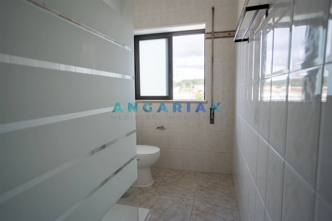 Apartamento T3 para Venda em Leiria, Pousos, Barreira e Cortes Foto 14