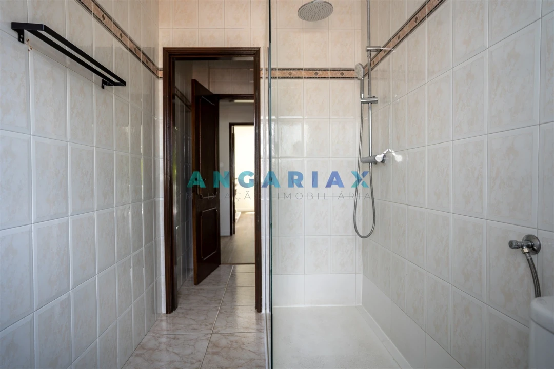 Apartamento T3 para Venda em Leiria, Pousos, Barreira e Cortes Foto 15
