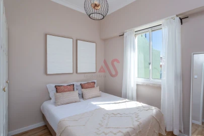 Apartamento T1 para Venda em Marvila