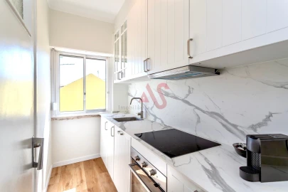 Apartamento T1 para Venda em Marvila