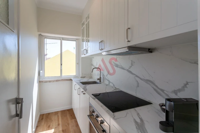 Apartamento T1 para Venda em Marvila Foto 9