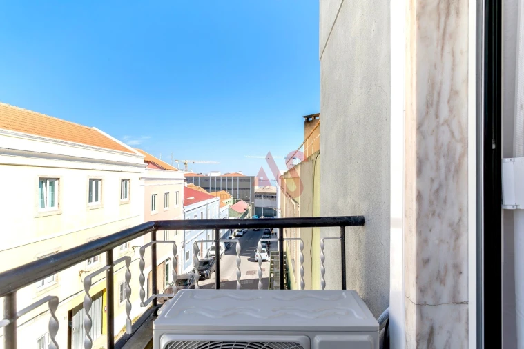 Apartamento T1 para Venda em Marvila Foto 28