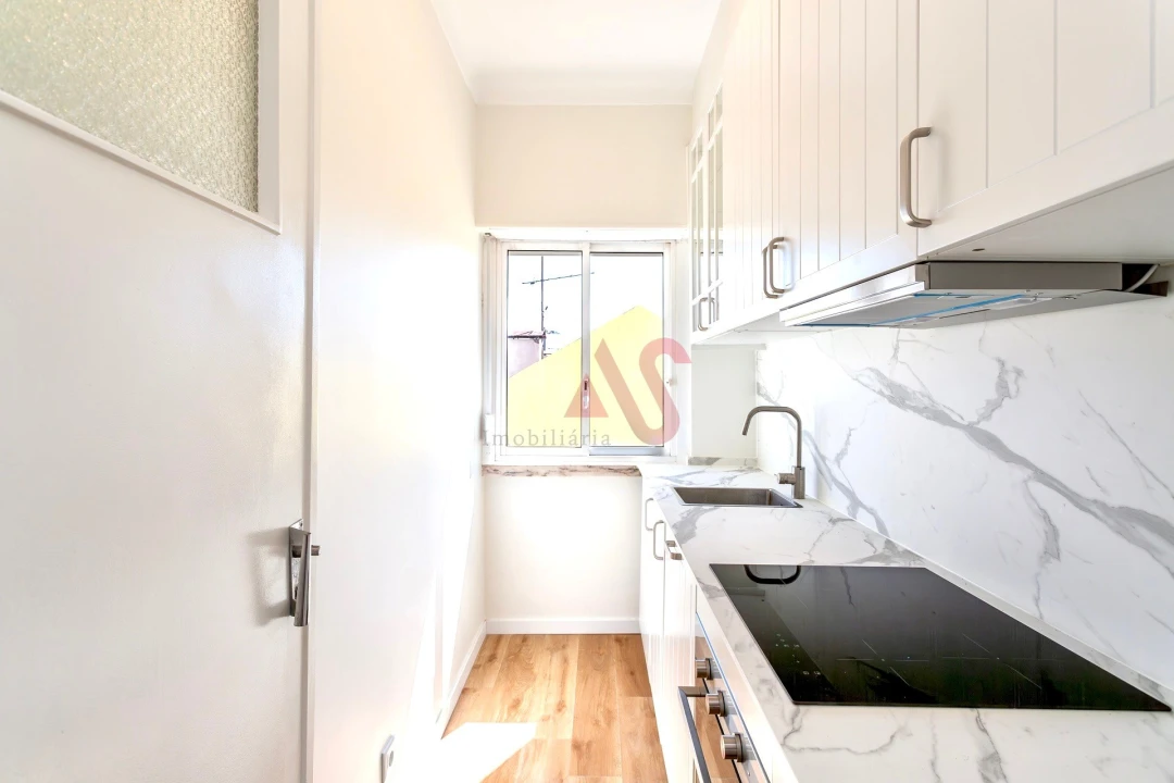 Apartamento T1 para Venda em Marvila Foto 11