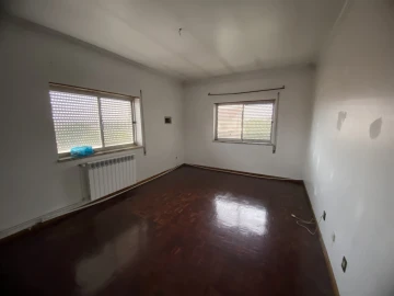 Apartamento T3 para Venda em São Martinho do Bispo e Ribeira de Frades