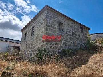 Moradia T0 para Venda em Rio de Loba