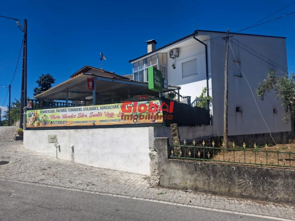 Moradia T2 para Venda em Ribafeita Foto 1