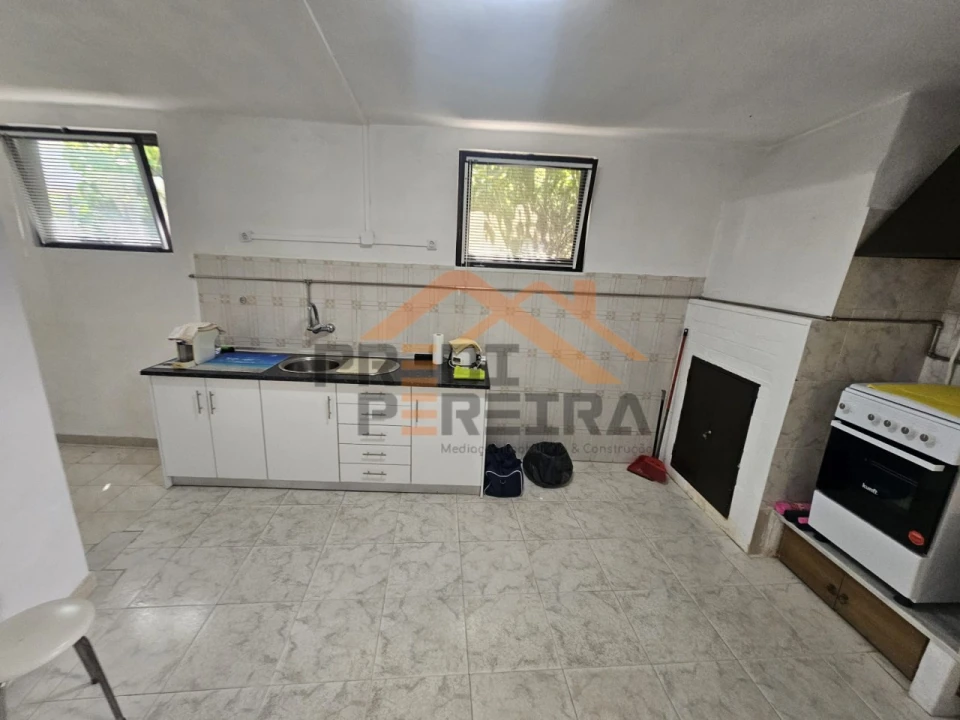 Moradia T3 para Venda em Bombarral e Vale Covo Foto 8