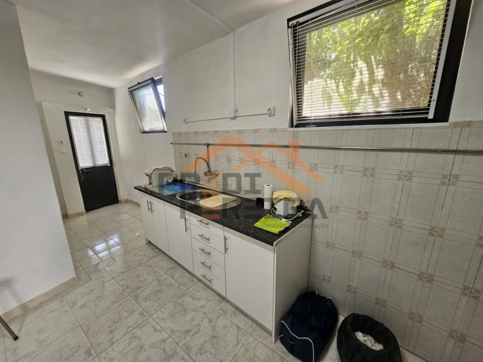 Moradia T3 para Venda em Bombarral e Vale Covo Foto 4