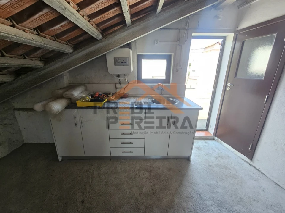 Moradia T3 para Venda em Bombarral e Vale Covo Foto 26