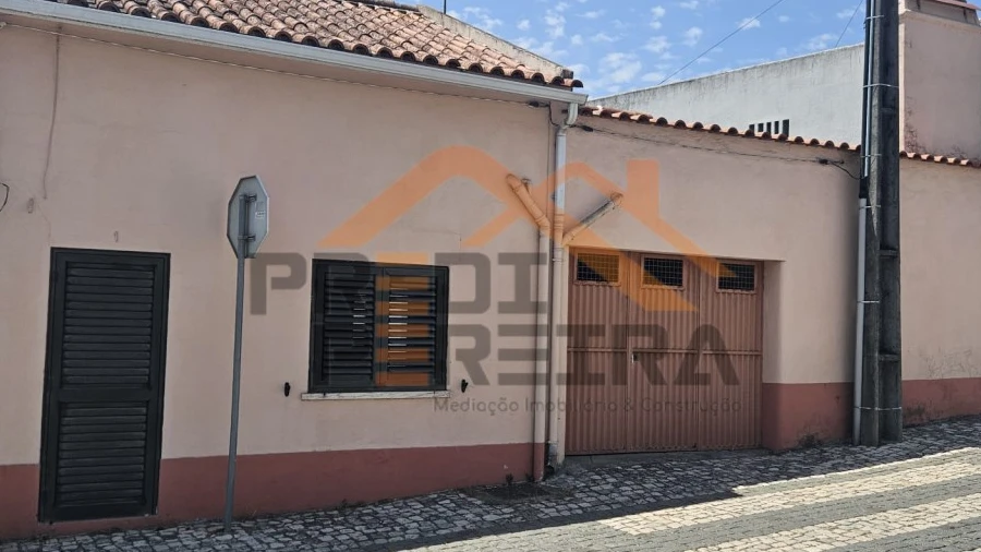 Moradia T3 para Venda em Bombarral e Vale Covo
