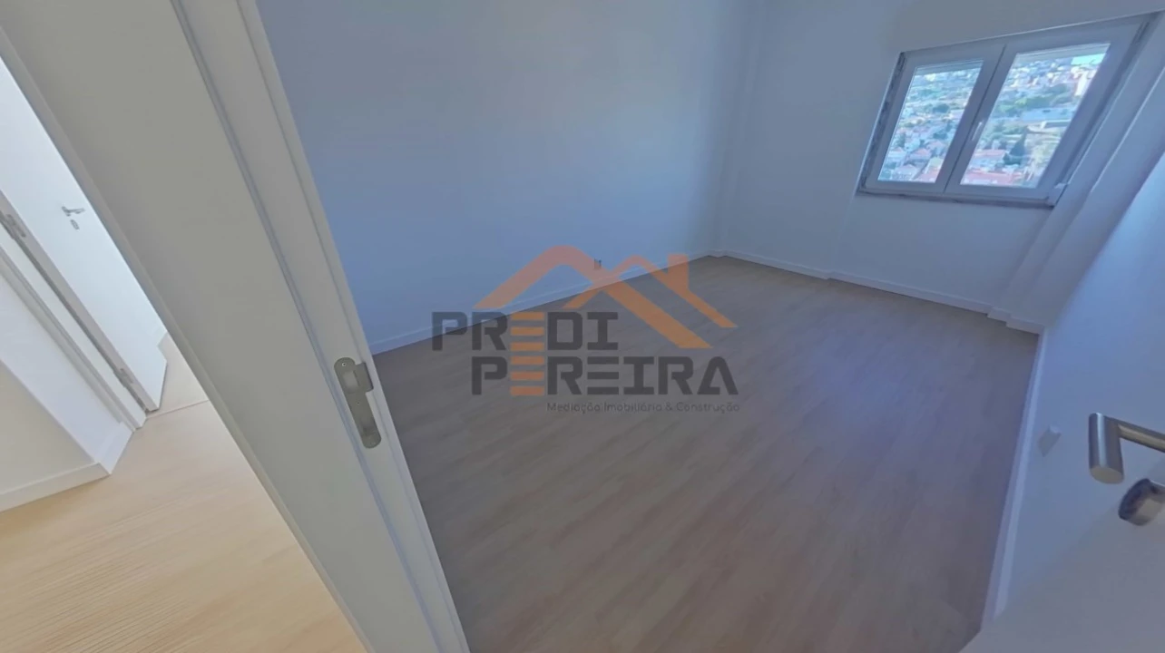 Apartamento T3 para Venda em Odivelas Foto 26