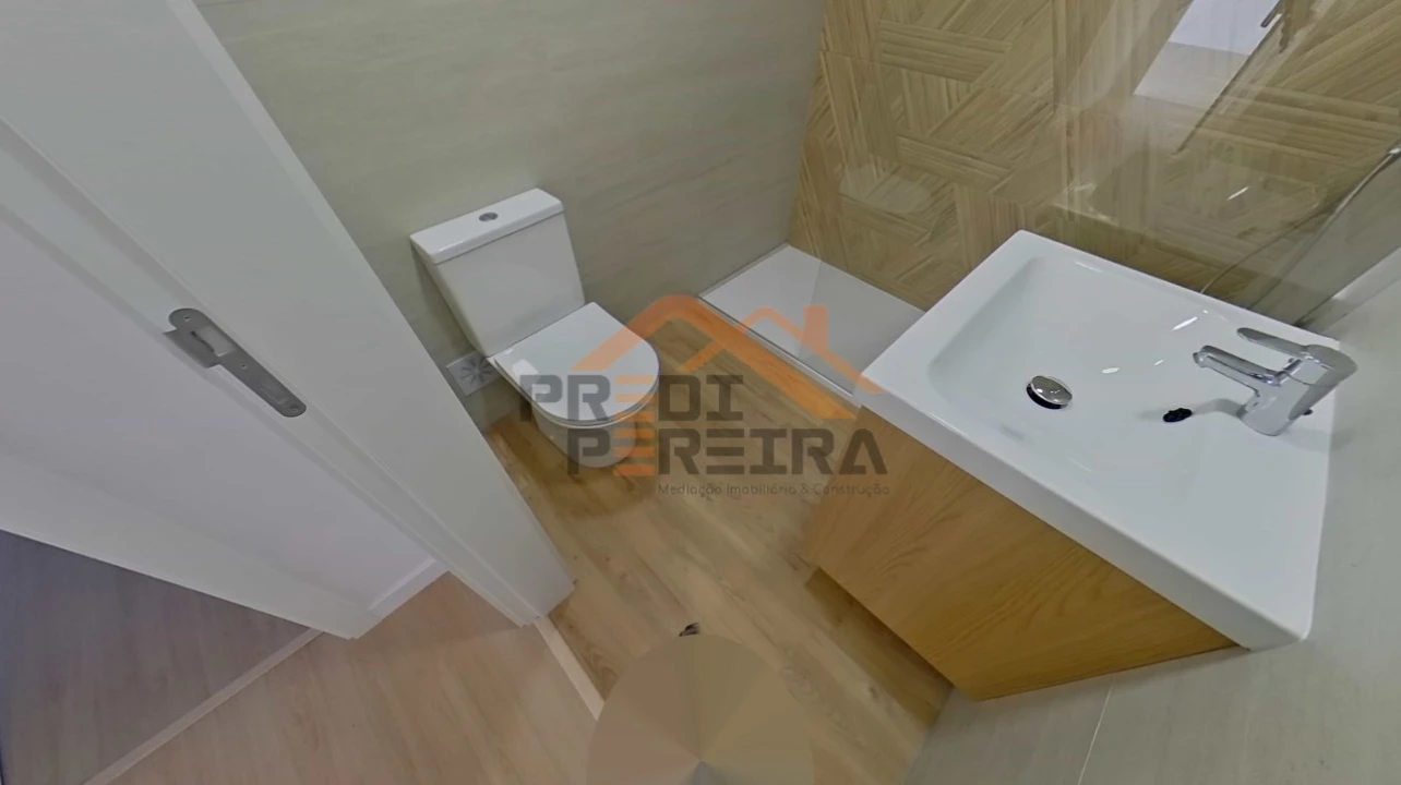 Apartamento T3 para Venda em Odivelas Foto 33