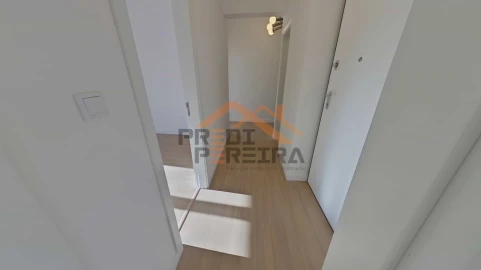Apartamento T3 para Venda em Odivelas