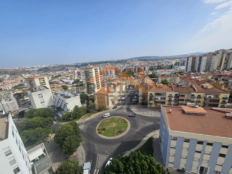 Apartamento T2 para Venda em Odivelas Foto 21