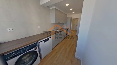 Apartamento T2 para Venda em Odivelas
