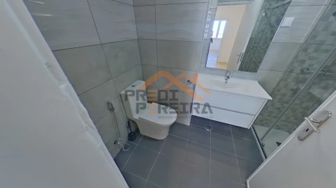 Apartamento T2 para Venda em Odivelas