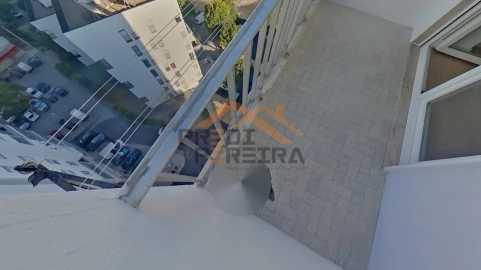 Apartamento T2 para Venda em Odivelas