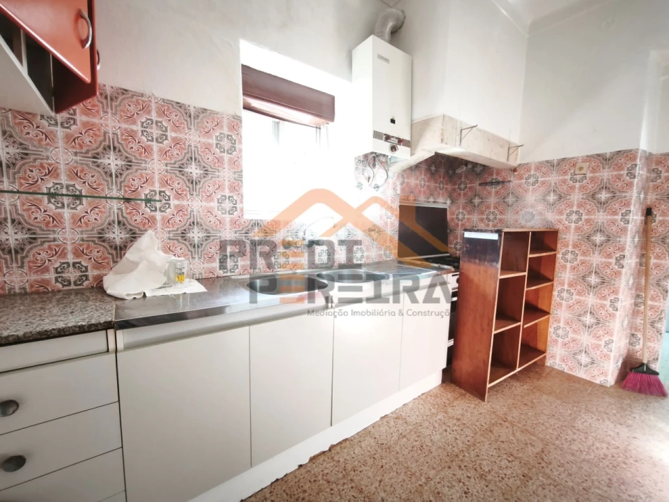 Moradia T3 para Venda em Loures Foto 10