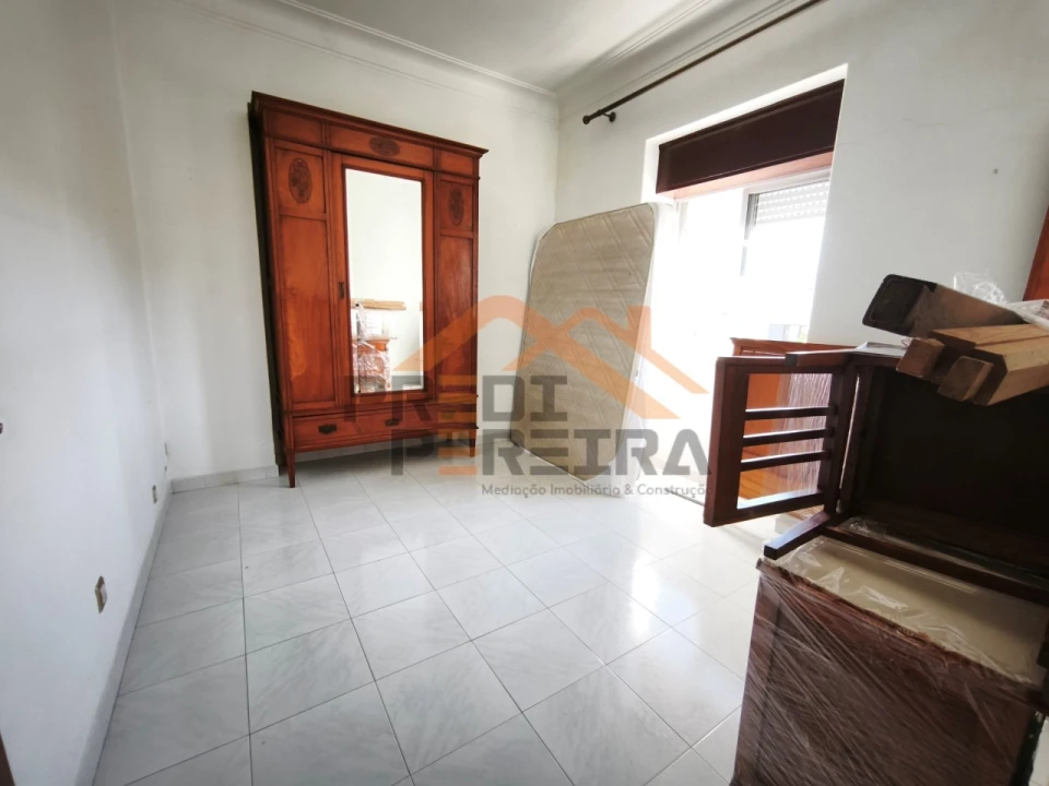 Moradia T3 para Venda em Loures Foto 20